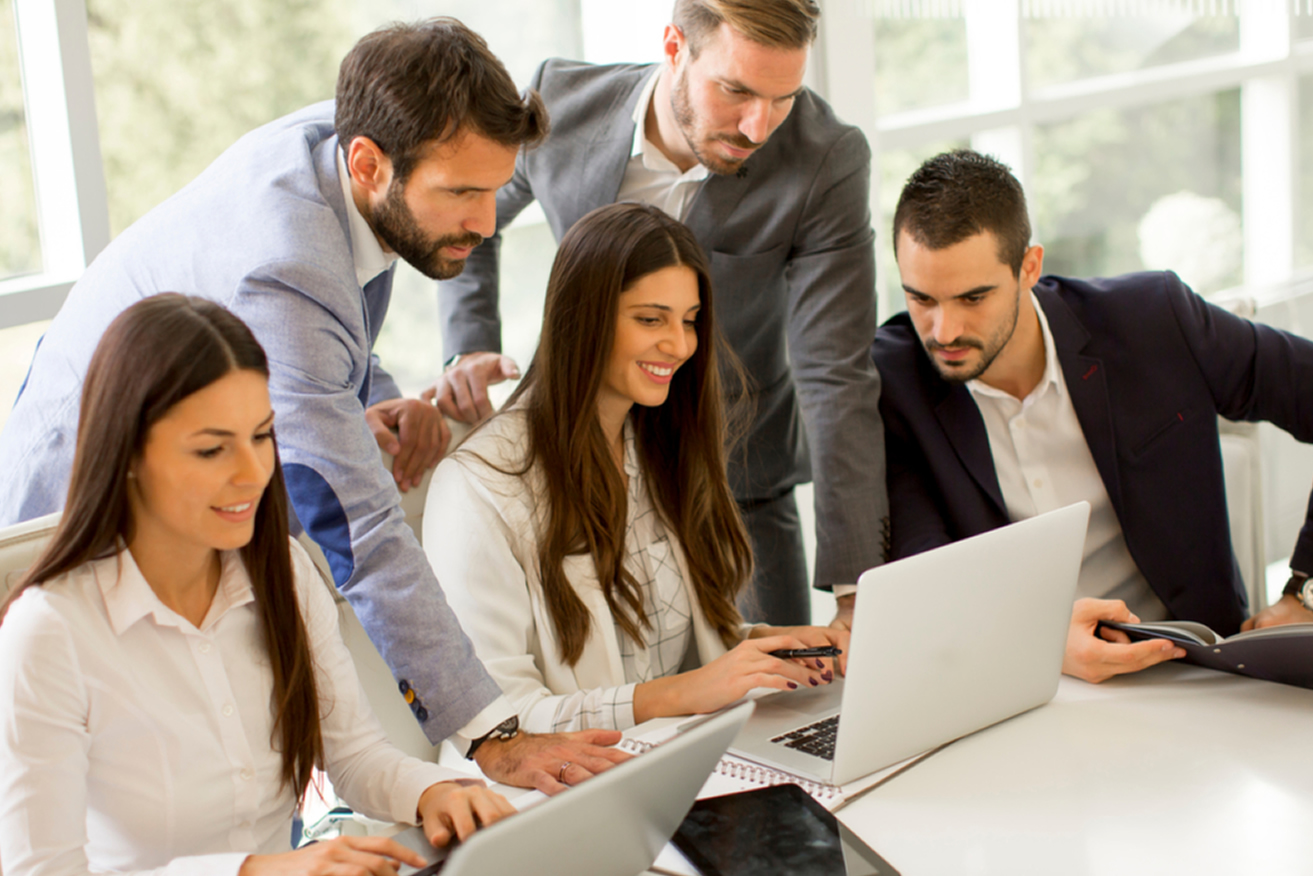 Especializaciones, Cursos y Seminarios